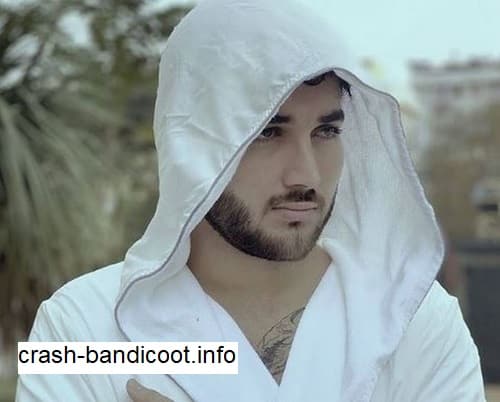 بیوگرافی پدرام مختاری