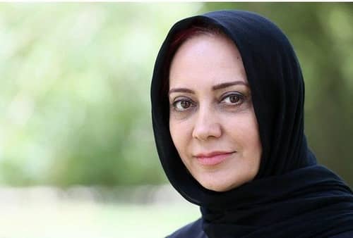 شیرین بینا کیست؟ | بررسی حواشی شیرین بینا در مسافری از هند