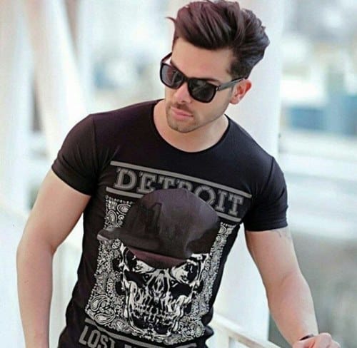 علی حلافی در کدام کشور زندگی می کند؟