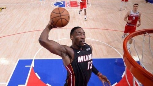 بم آدبایو کیست؟