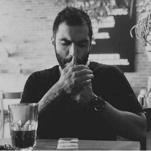 آیا حصین ازدواج کرده است و متاهل می باشد؟