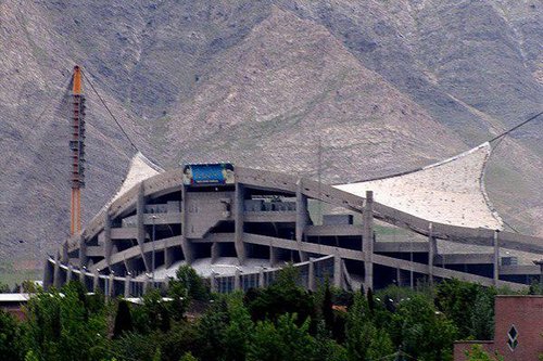 مهم ترین بازی هایی که در ورزشگاه تختی اهواز برگزار شده اند کدامند؟