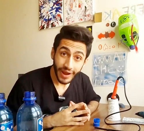 آرمان د فریک کیست؟ 