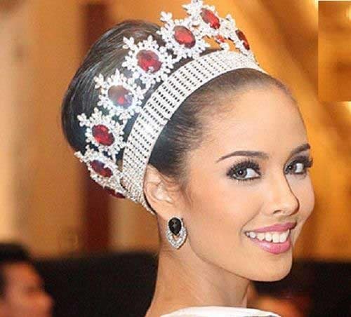 لانا گرزتیک چند سال سن دارد؟